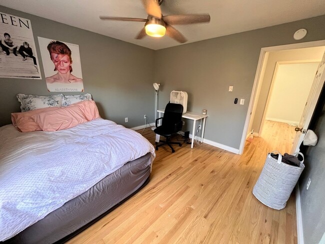 Building Photo - Adorable Condo in West Fort Collins