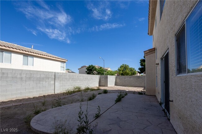 Building Photo - 7920 Hornbeam Ct