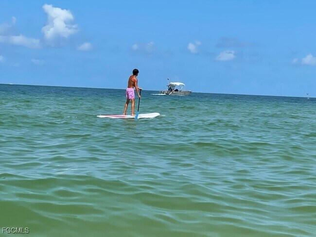 Building Photo - 12072 Brassie Bend