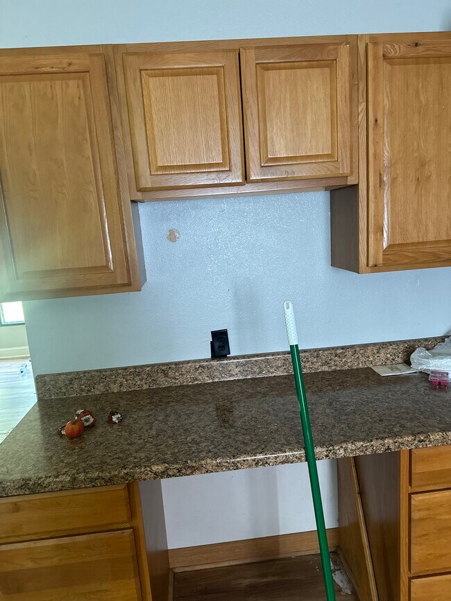 Building Photo - 122 S Georgetown Rd