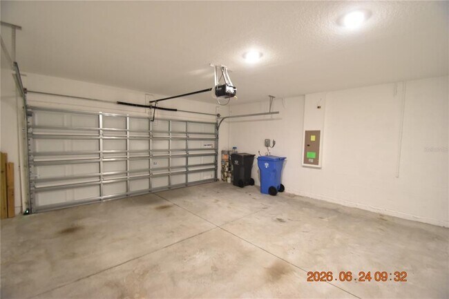 Building Photo - 14468 Meadow Bird Ave
