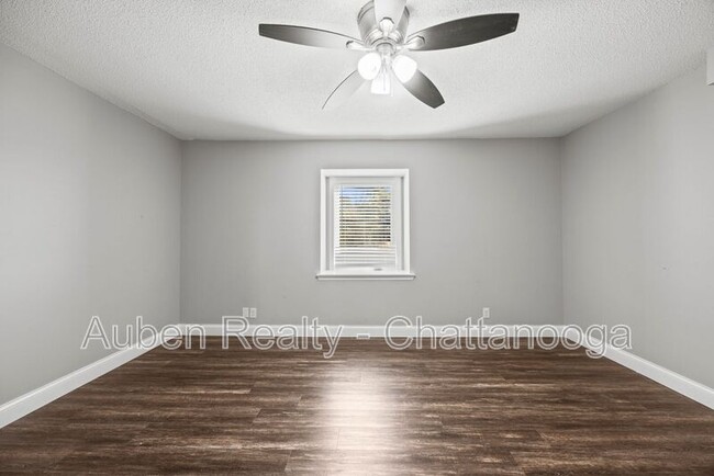 Building Photo - 5519 TN-153