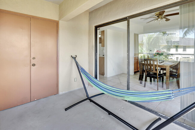 Building Photo - 12621 Westhampton Cir