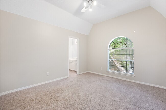 Building Photo - 13135 Finch Brook Dr