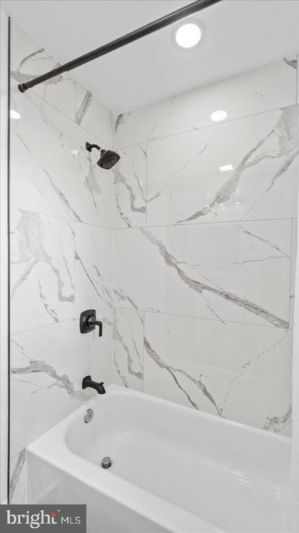 Building Photo - 2529 Liberty Pkwy