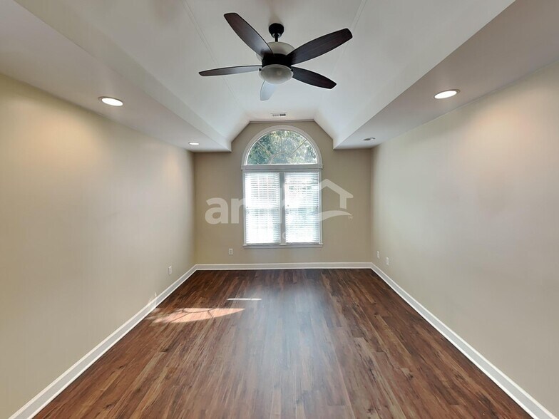 Building Photo - 3445 Harborwood Cir