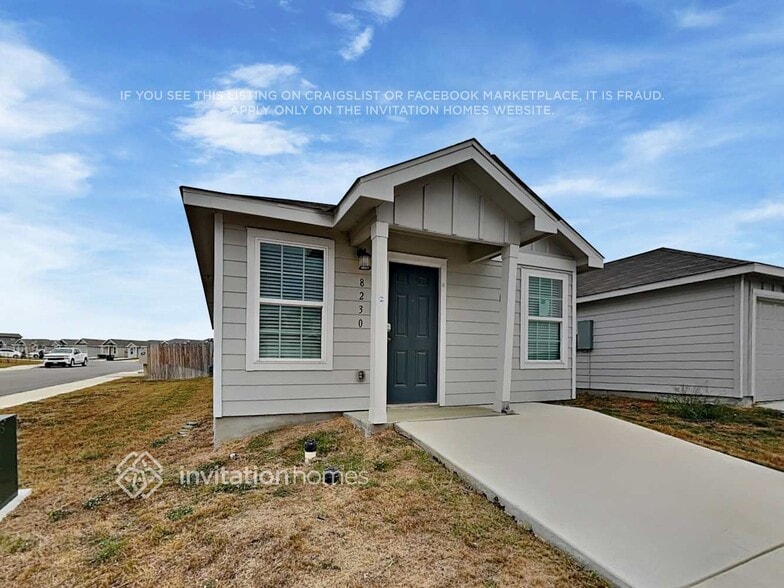 Building Photo - 8230 Piedra Medina