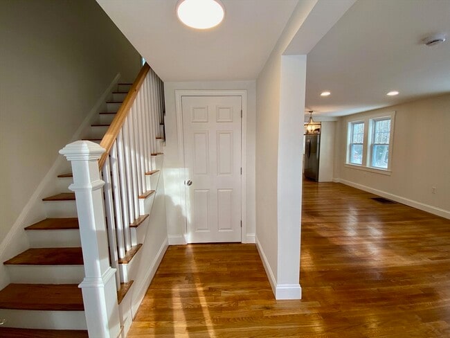 Building Photo - 3 Claflin St