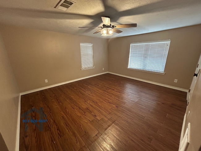 Building Photo - 2417 Co Rd 3778