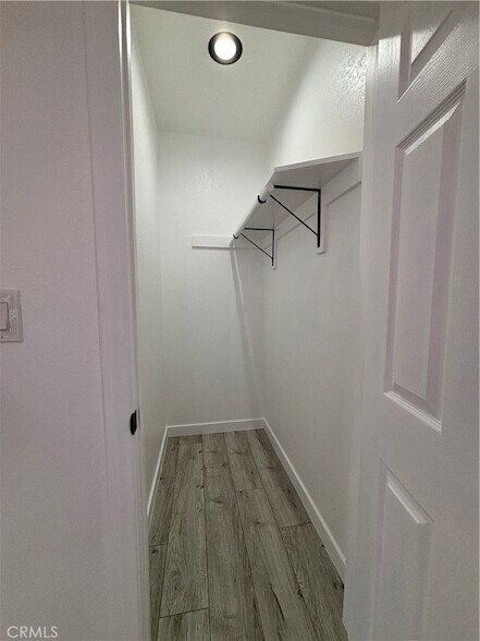 Building Photo - 5325 Latham St