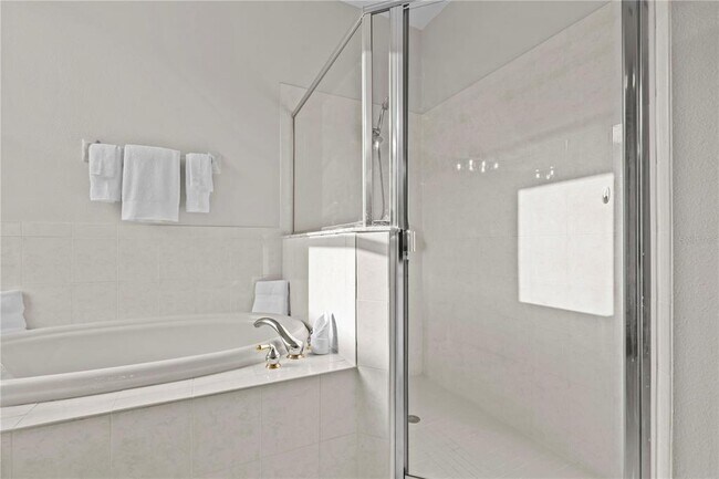 Building Photo - 11611 Jordans Landing Ct