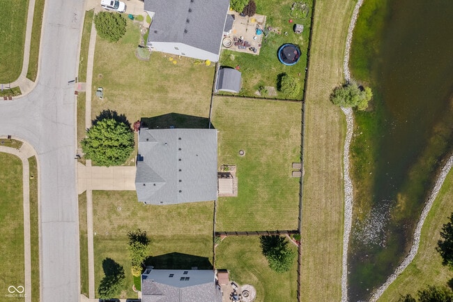 Building Photo - 1135 Highland Lake Way