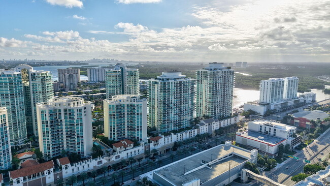 Building Photo - 300 Sunny Isles Blvd