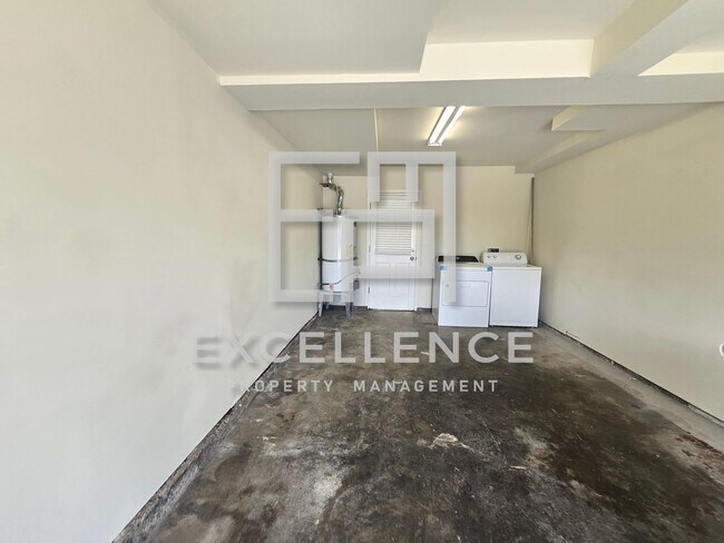 Building Photo - 117 Winslow Ct