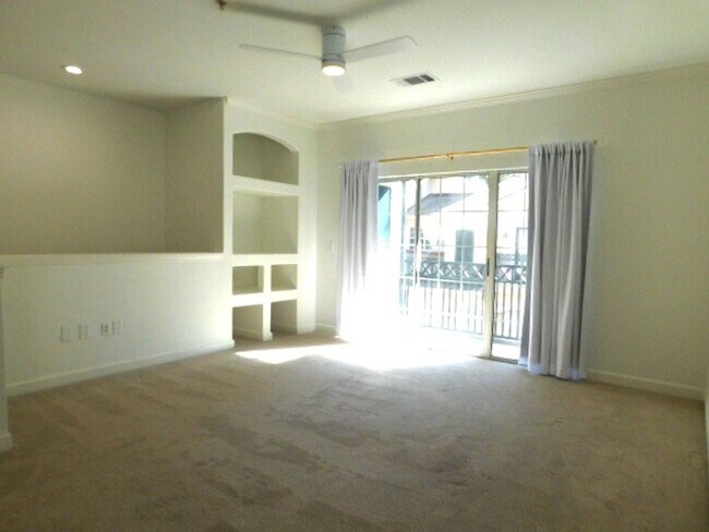 Building Photo - Condo Available At The Preserve of Indigo Run