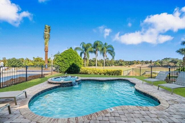 Building Photo - 815 Golden Bear Dr