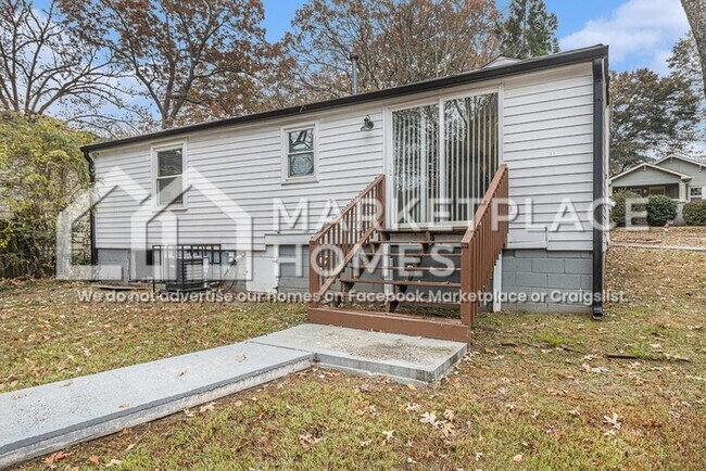 Building Photo - 1393 Carnegie Ave