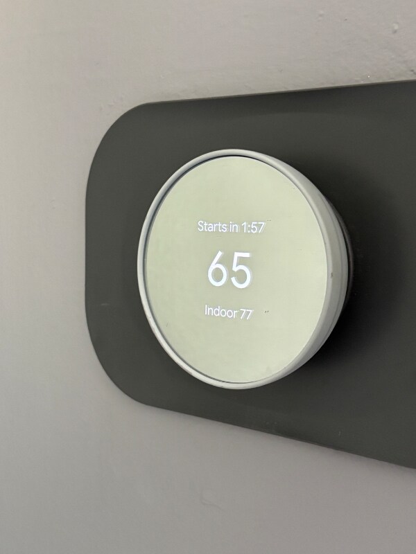 Building Photo - 10624 Mayfield Ave