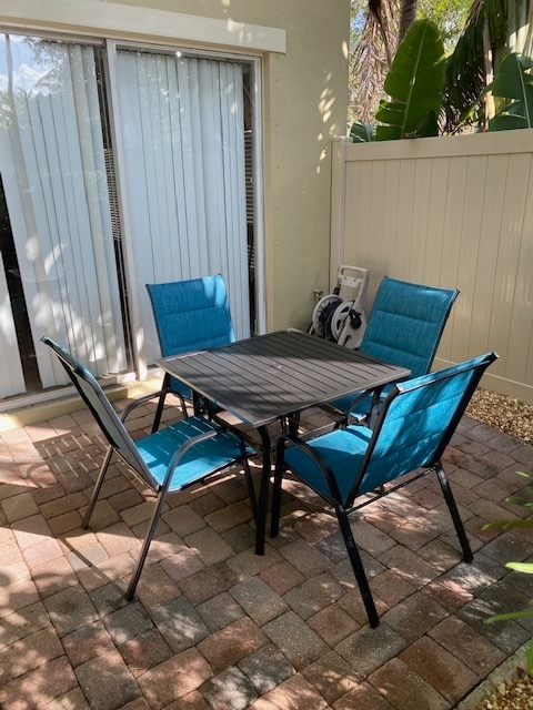 Patio - 186 Lake Monterey Cir
