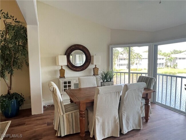 Building Photo - 26891 Wedgewood Dr