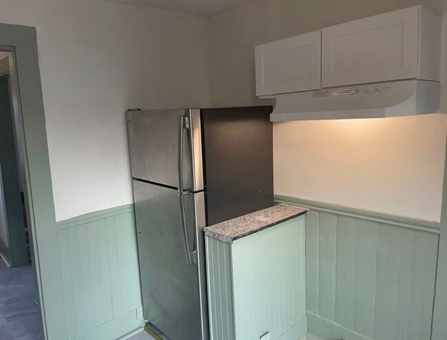 Building Photo - 78 Webster Ave