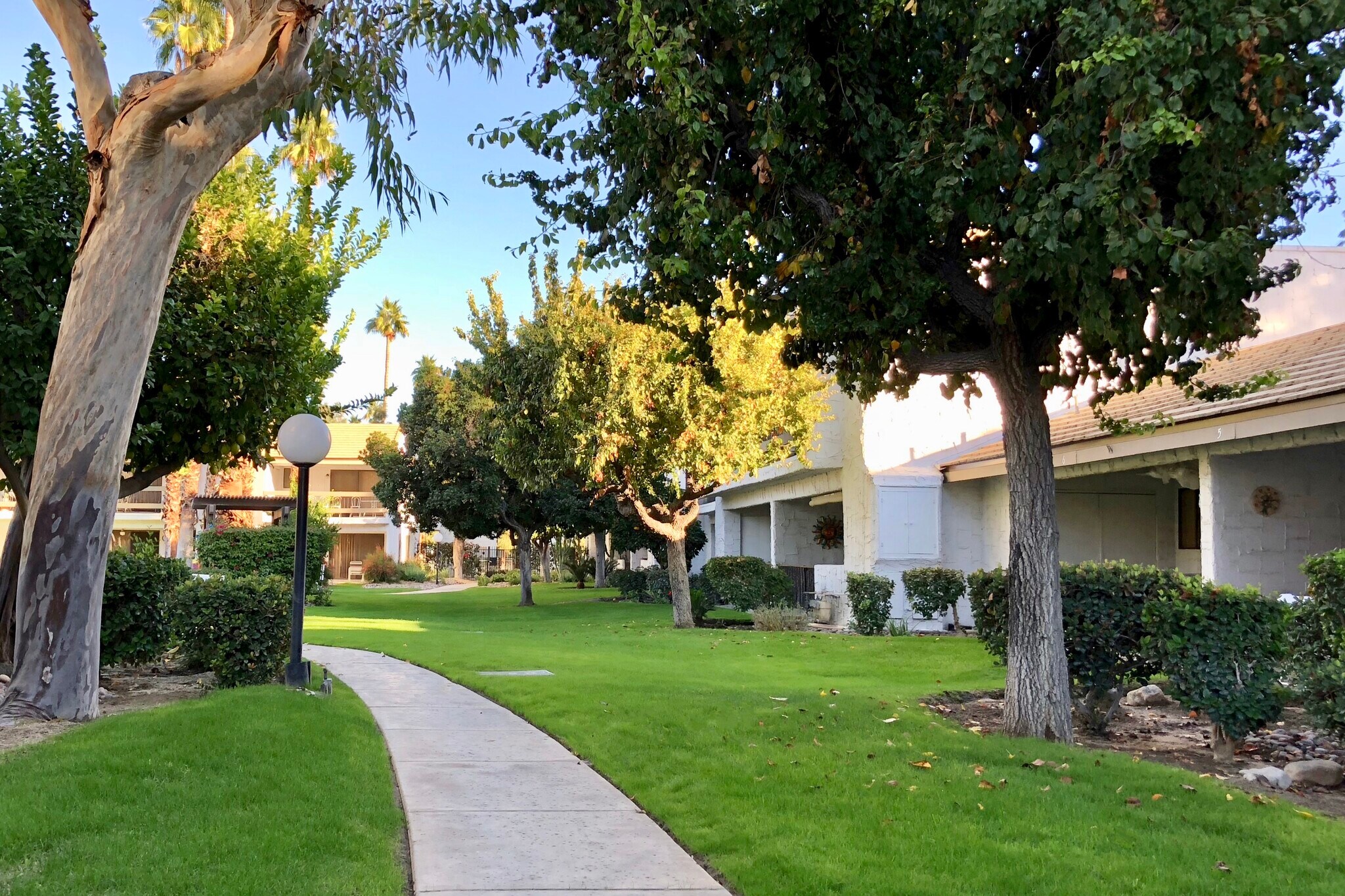 Building Photo - 5125 E Waverly Dr