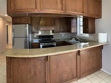 Building Photo - 3708 W Sarah Evans St