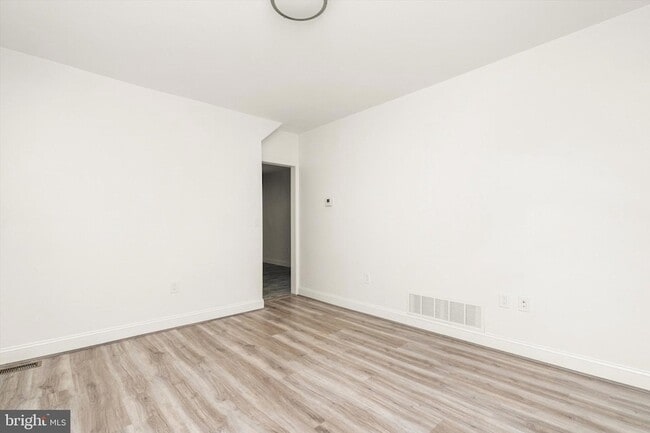 Building Photo - 1253 Yardville Allentown Rd