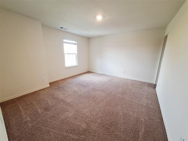 Building Photo - 14417 Prairie Sod Ln