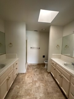 Building Photo - 90 Rosewood Cir