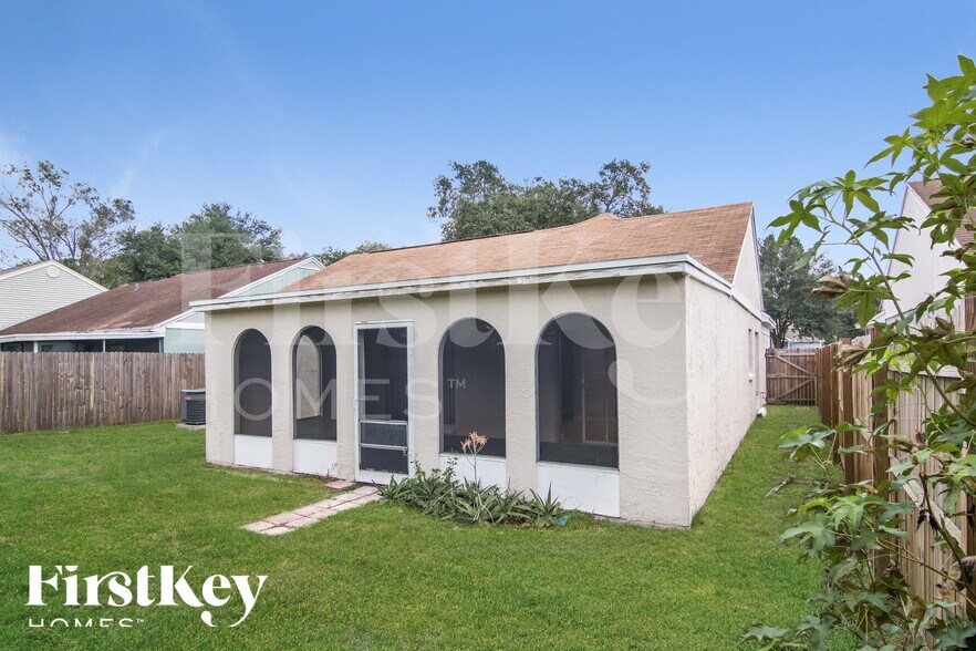 Building Photo - 4071 Forecast Dr