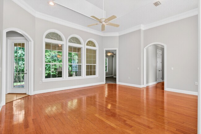 Building Photo - 2580 Heather Oaks Ct