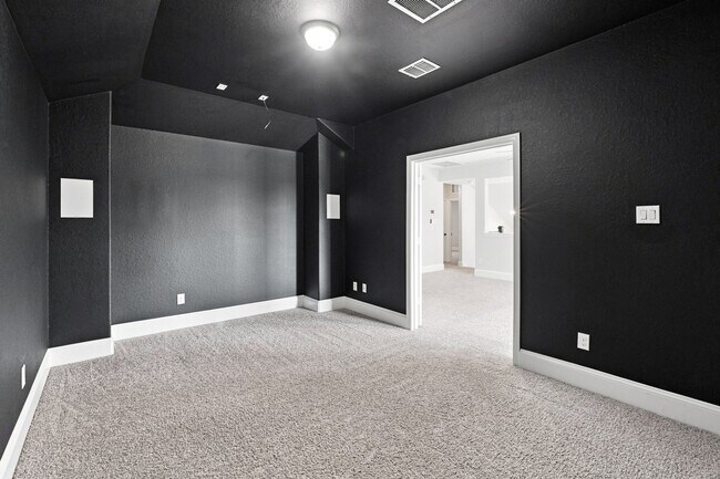 Building Photo - 15026 Joe Lair Dr