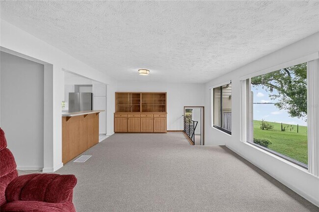 Building Photo - 767 Edison Rd