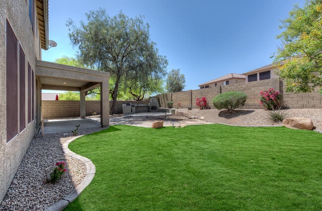 Building Photo - 39932 N Wisdom Way