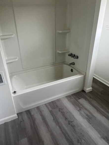 Building Photo - 2319 Patterson Ave