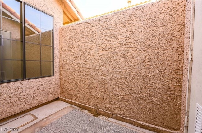 Building Photo - 2724 Eagle Springs Ct