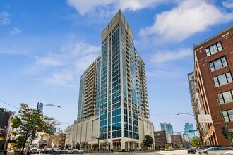 Building Photo - 757 N Orleans St