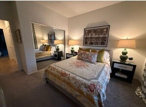 Building Photo - 1122 Oro Ridge