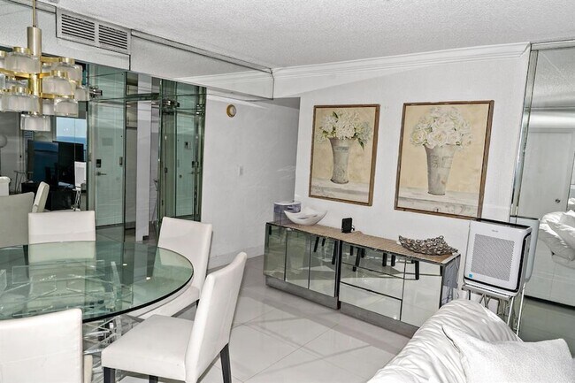 Building Photo - 1880 S Ocean Dr