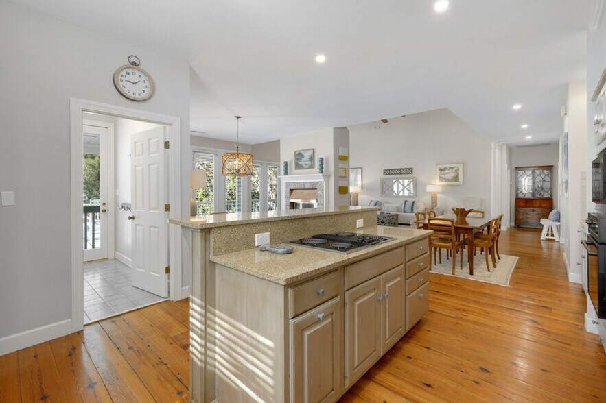 Building Photo - 125 Brandon Way