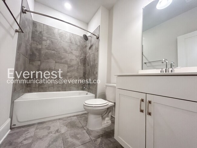 Building Photo - 309 Caledonia Ct