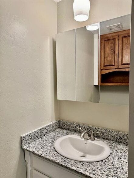 Building Photo - 509 Meadow Lake Dr