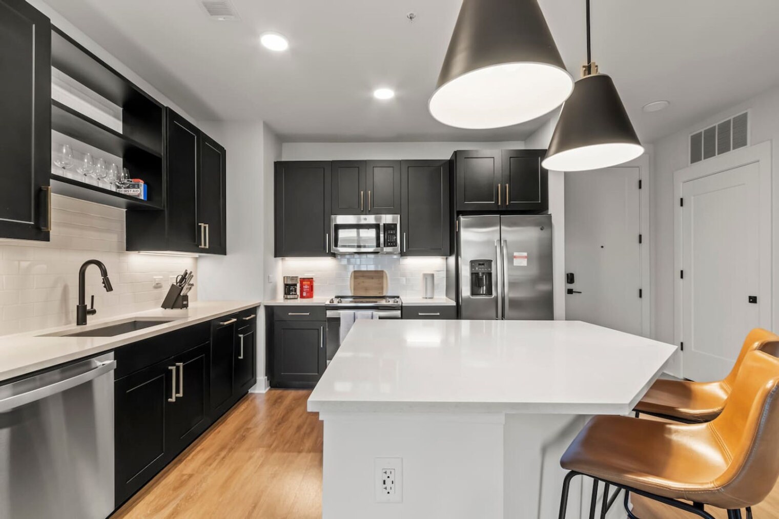 Building Photo - 2317 W Grace St