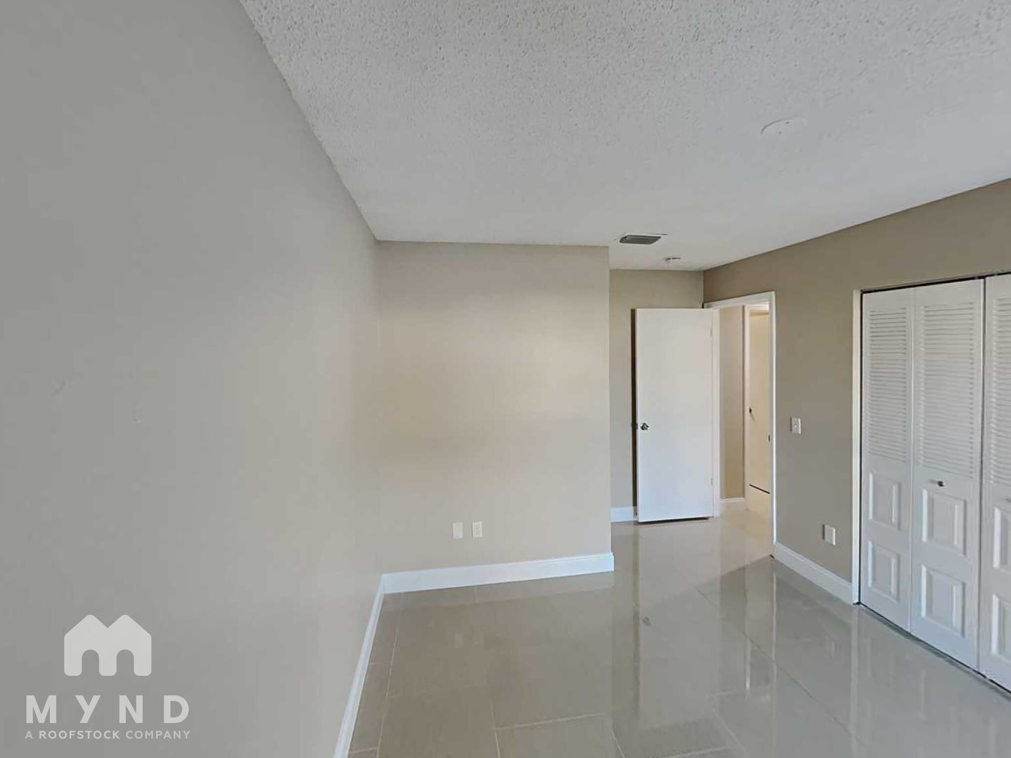 Building Photo - 8310 Clermont St