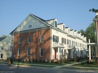 Building Photo - 4427 Lydias Dr