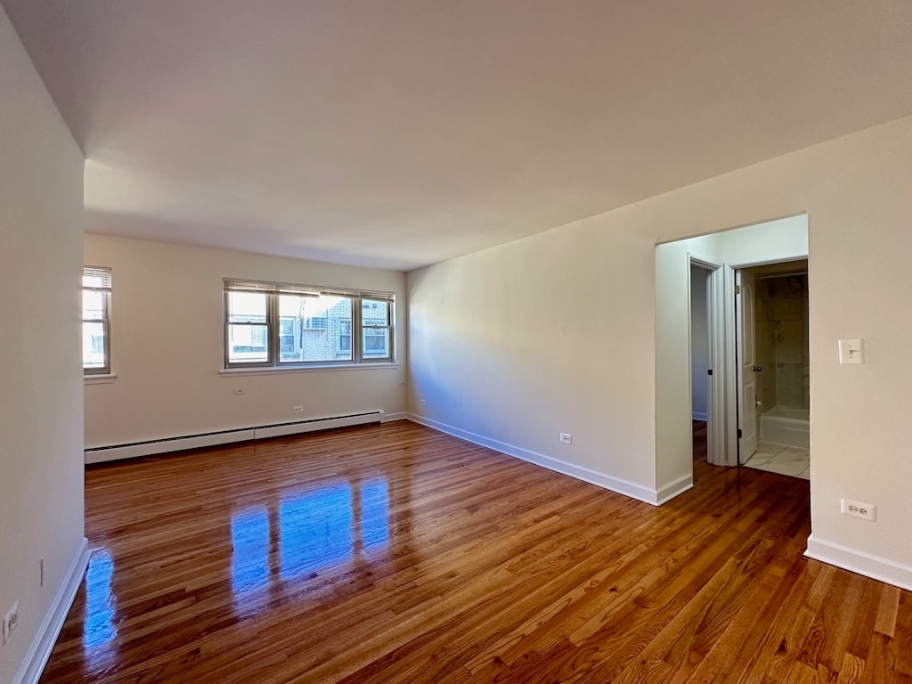 Building Photo - 6830 N Sheridan Rd