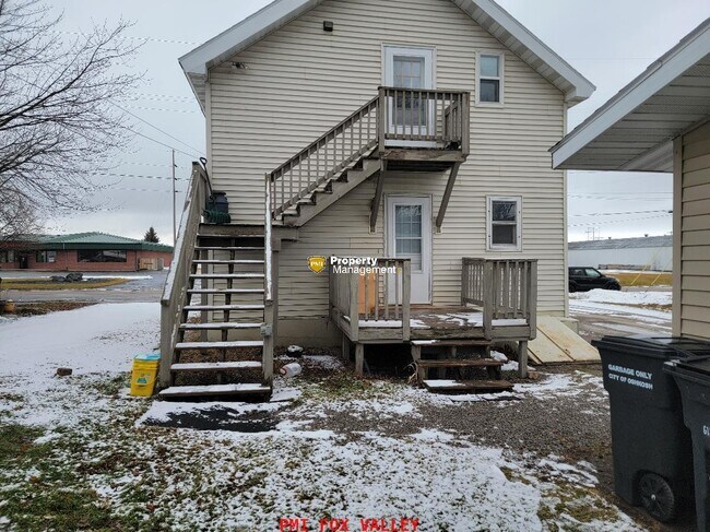 Primary Photo - 2 Bedroom Lower with Garage