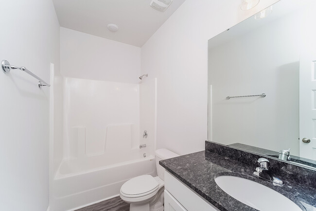 Building Photo - 3208 Jordan Farm Cir