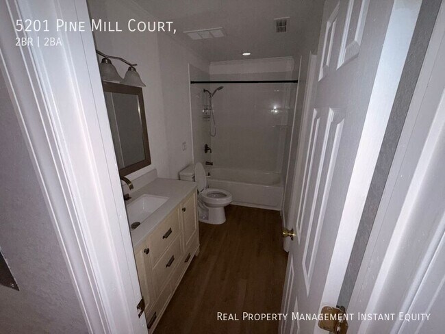 Building Photo - 5201 Pine Mill Ct